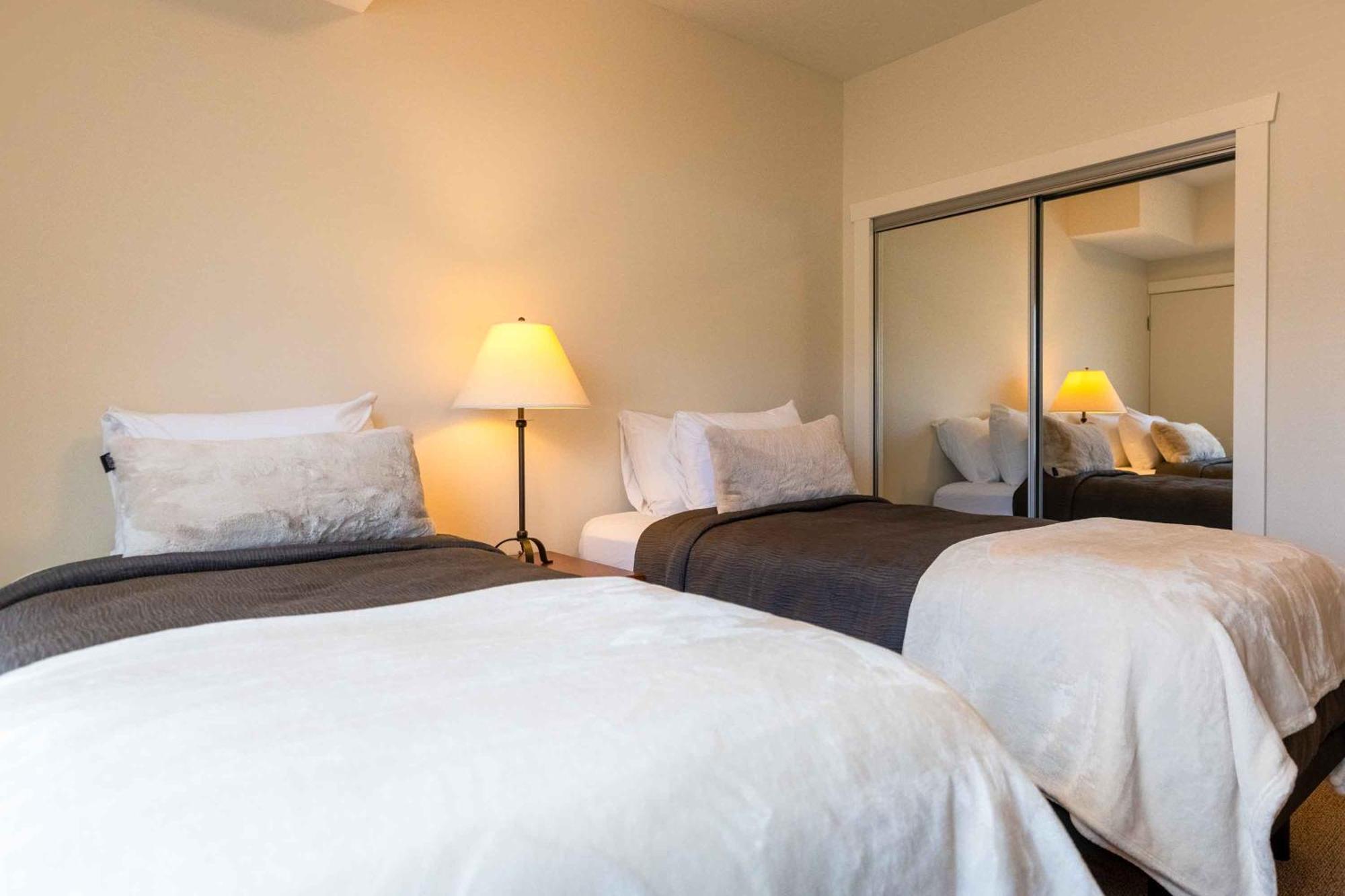 Silver Rock Condominiums By Fernie Central Reservations 외부 사진