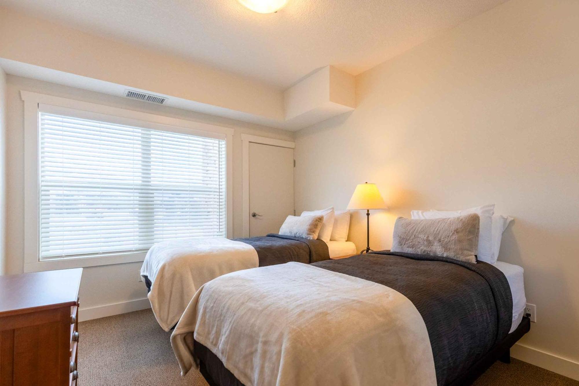 Silver Rock Condominiums By Fernie Central Reservations 외부 사진