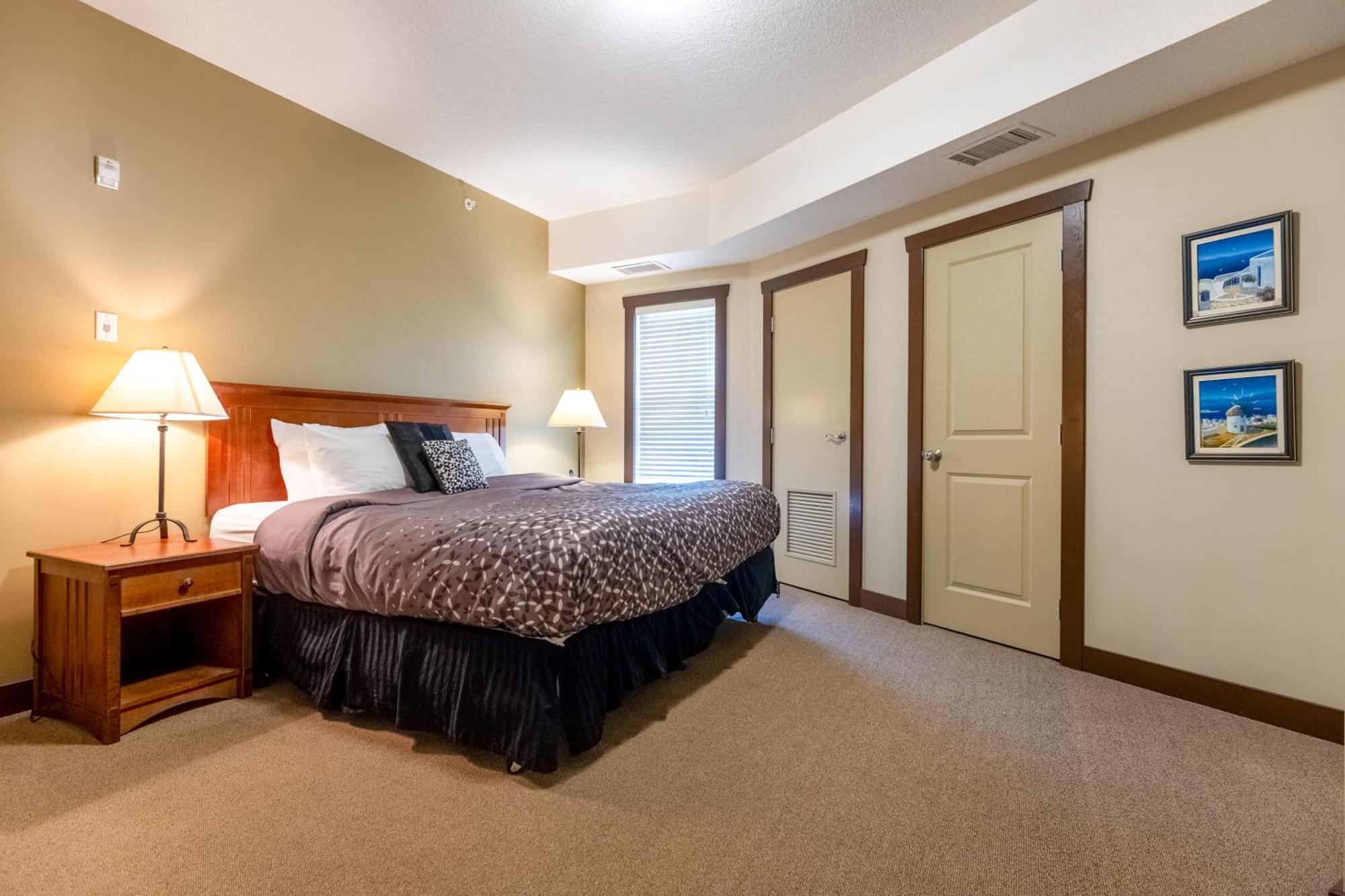 Silver Rock Condominiums By Fernie Central Reservations 외부 사진