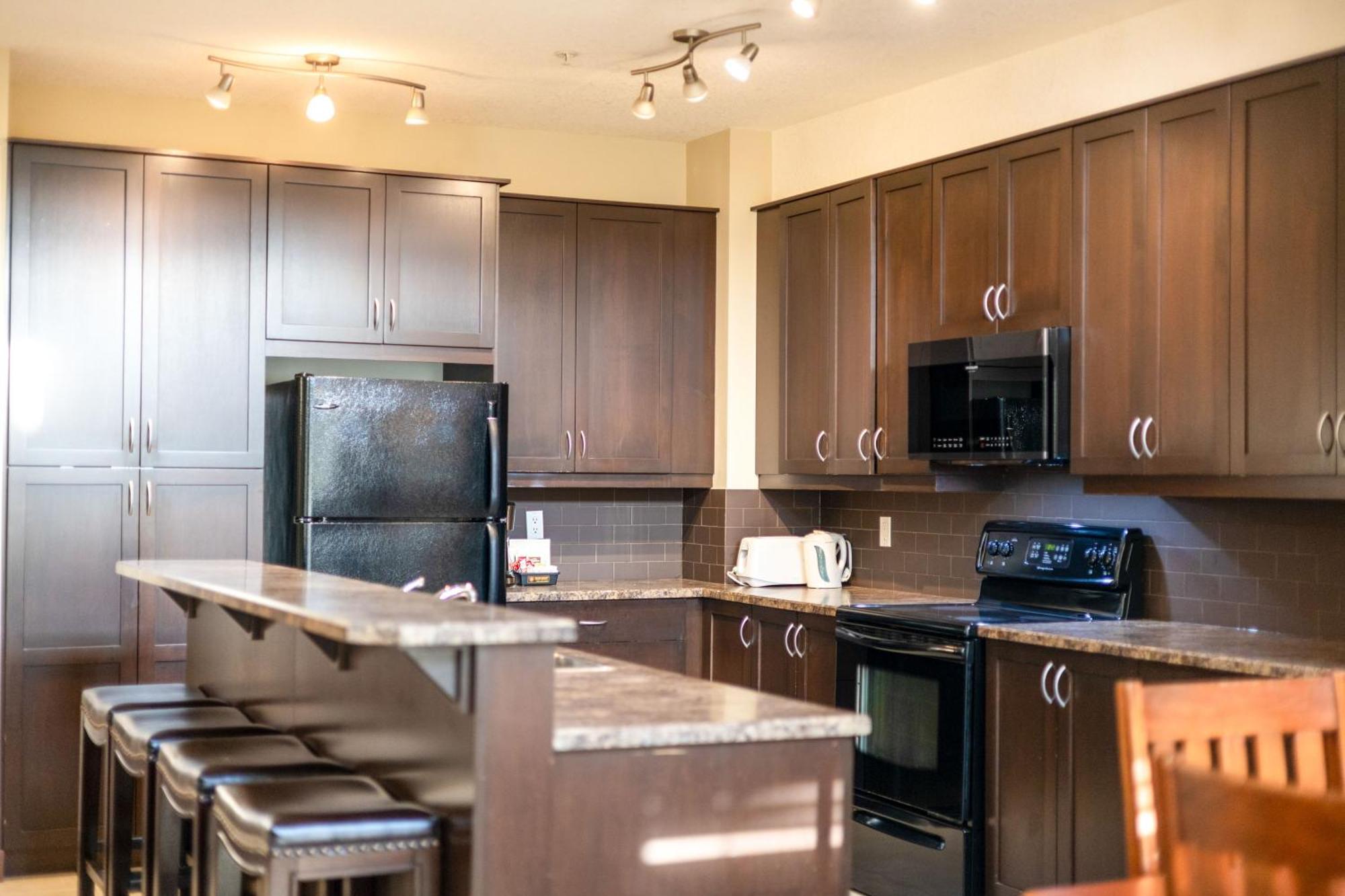 Silver Rock Condominiums By Fernie Central Reservations 외부 사진