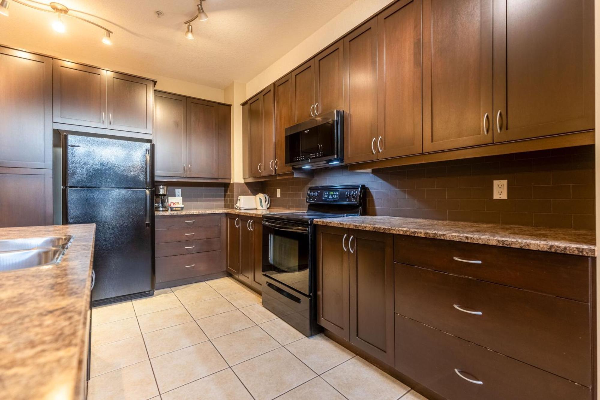 Silver Rock Condominiums By Fernie Central Reservations 외부 사진