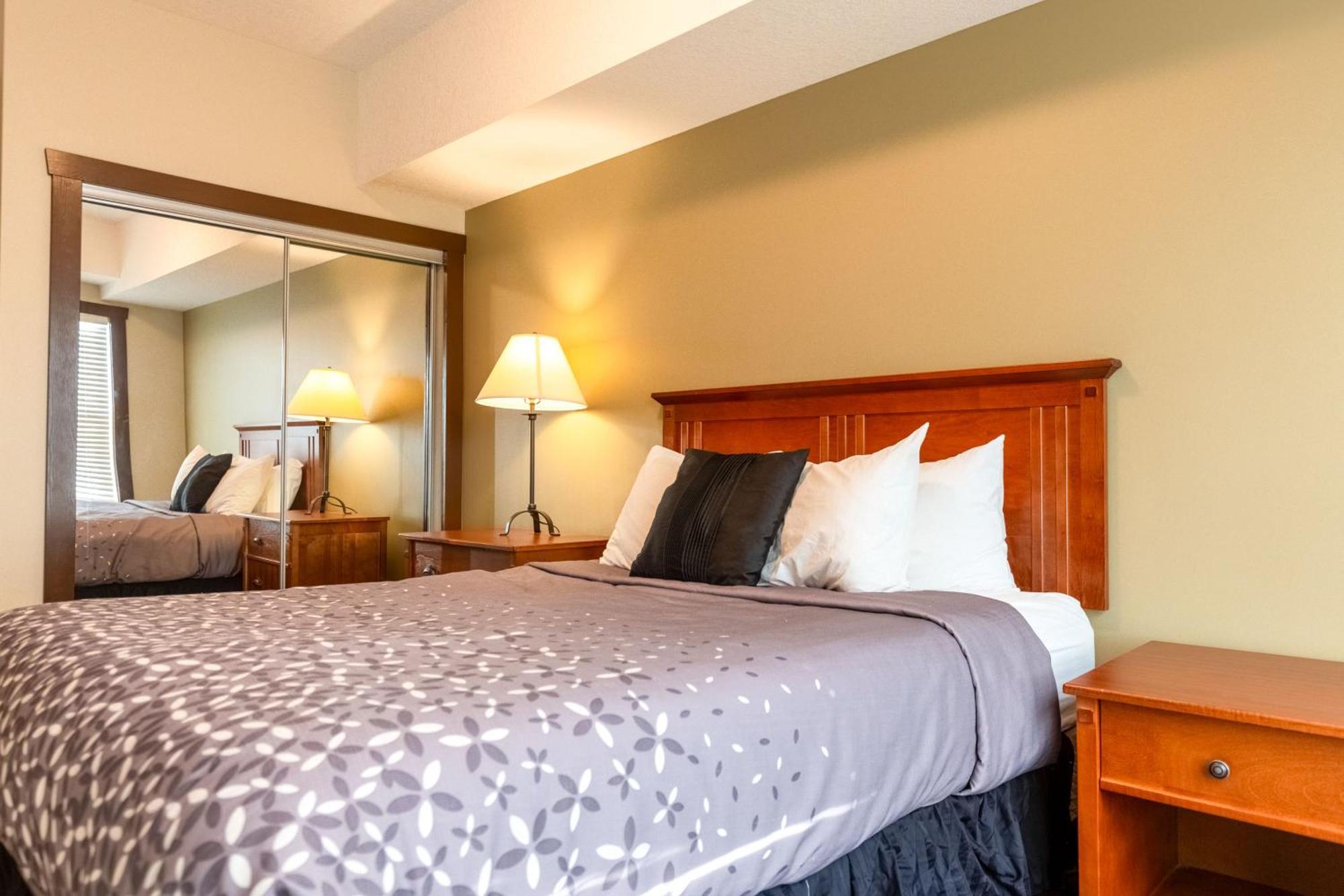 Silver Rock Condominiums By Fernie Central Reservations 외부 사진