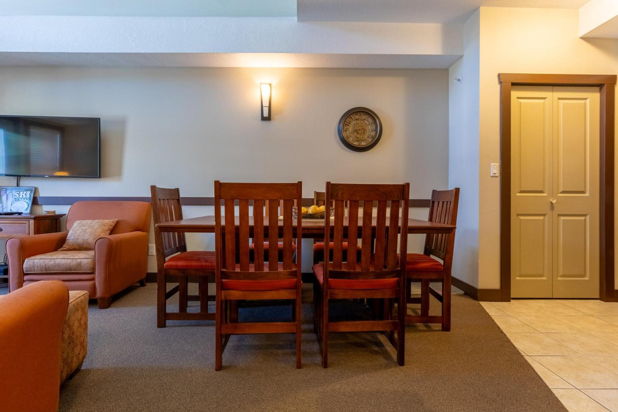 Silver Rock Condominiums By Fernie Central Reservations 외부 사진
