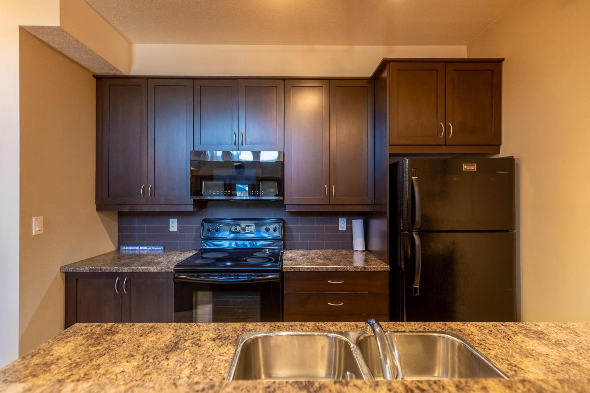 Silver Rock Condominiums By Fernie Central Reservations 외부 사진