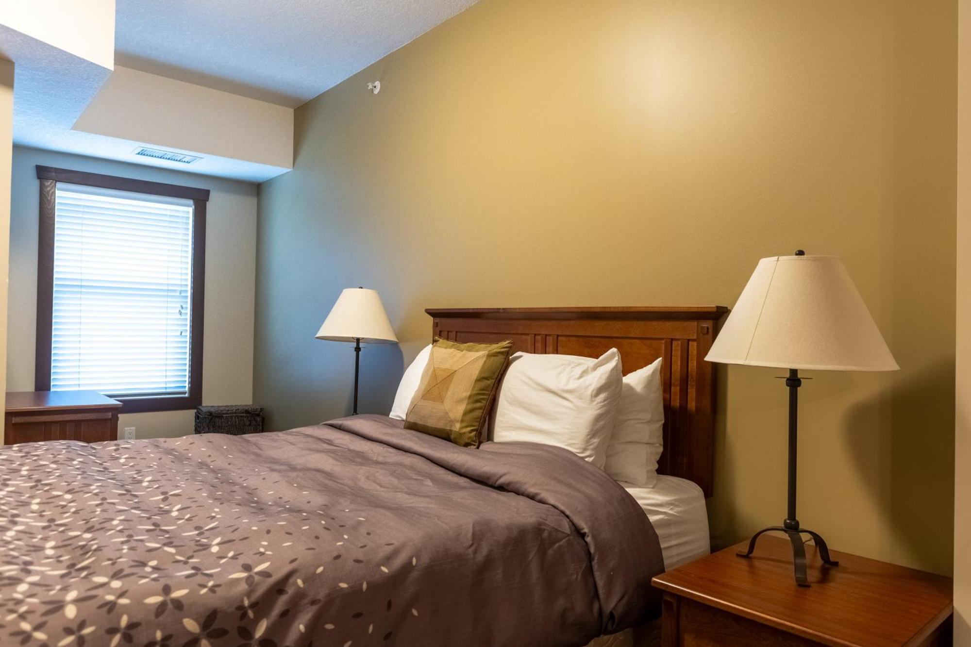 Silver Rock Condominiums By Fernie Central Reservations 외부 사진